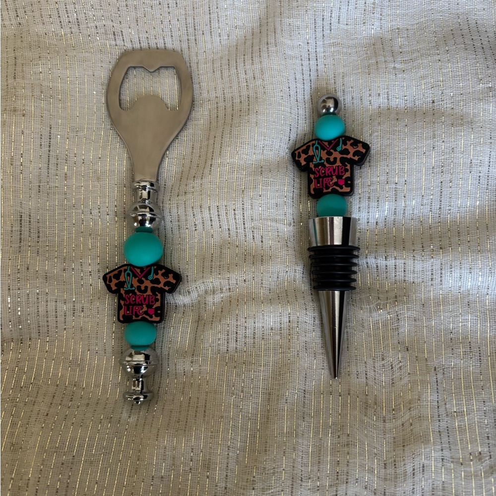 Leopard Print Wine Stopper and Bottle Opener Set